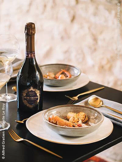 Alfred Gratien : Cuvée Paradis Brut 2015 Ein Karton Mit 3 Flaschen (75cl) 3 Alfred Gratien : Cuvée Paradis Brut 2015 Ein Karton Mit 3 Flaschen (75cl)