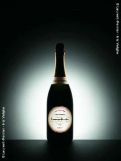 Laurent-Perrier : La Cuvée Ein Karton Mit 12 1/2 Flaschen (37,5cl) -Wine Shop 3446 1 bonus