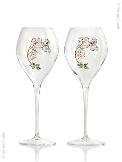 Perrier-Jouët : Belle Epoque GreenBox + 2 Champagner Flöten 2013 Flasche In Der Kassette (75cl) 3 Perrier-Jouët : Belle Epoque GreenBox + 2 Champagner Flöten 2013 Flasche In Der Kassette (75cl)